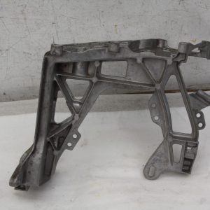 Mercedes C Class W205 Front Right Headlight Bracket A2056225300 Genuine - Image 11