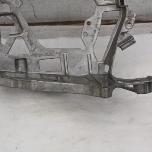 Mercedes C Class W205 Front Right Headlight Bracket A2056225300 Genuine - Image 5