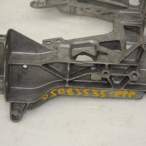 Mercedes C Class W205 Front Right Headlight Bracket A2056225300 Genuine - Image 7