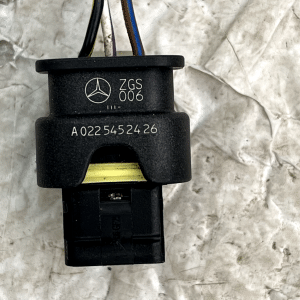 Mercedes C-Class W205 PDC Sensor Wiring Loom Plug Connector A0225452426 Genuine 10 Mercedes C-Class W205 PDC Sensor Wiring Loom Plug Connector A0225452426 Genuine - Image 2