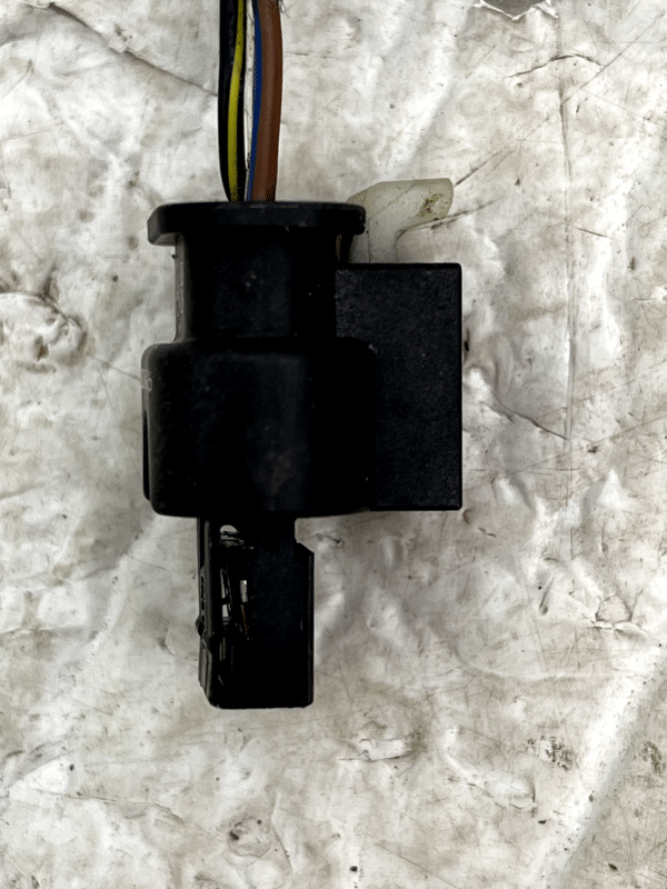 Mercedes C-Class W205 PDC Sensor Wiring Loom Plug Connector A0225452426 Genuine 2 Mercedes C Class W205 PDC Sensor Wiring Loom Plug Connector A0225452426 Genuine 178507815639 3