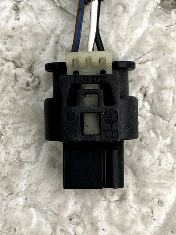 Mercedes C-Class W205 PDC Sensor Wiring Loom Plug Connector A0225452426 Genuine 3 Mercedes C Class W205 PDC Sensor Wiring Loom Plug Connector A0225452426 Genuine 178507815639 4