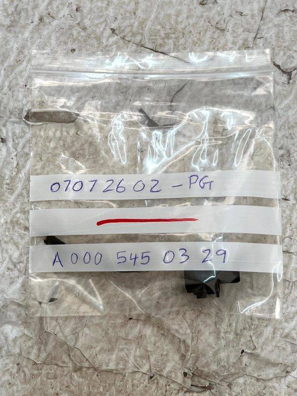 Mercedes C E S Class PDC Sensor Wire Harness Plug Connector A0005450329 Genuine 7 Mercedes C E S Class PDC Sensor Wire Harness Plug Connector A0005450329 Genuine 178431875529 8