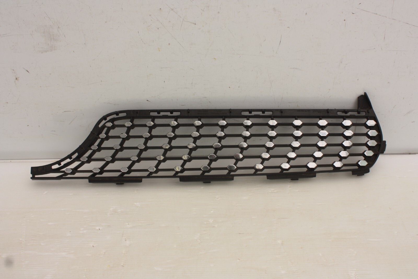 Mercedes CLA Front Grill top Right piece 2013-2016 A1178880860