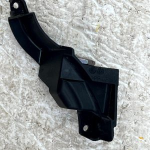 Mercedes E Class W213 Front Right Headlight Lamp Mount Bracket 20762502 Genuine - Image 9