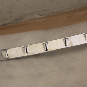 Mercedes GLA Class X156 Rear Bumper Centre Chrome 14- 17 A1568850011 *DAMAGED* - Image 4