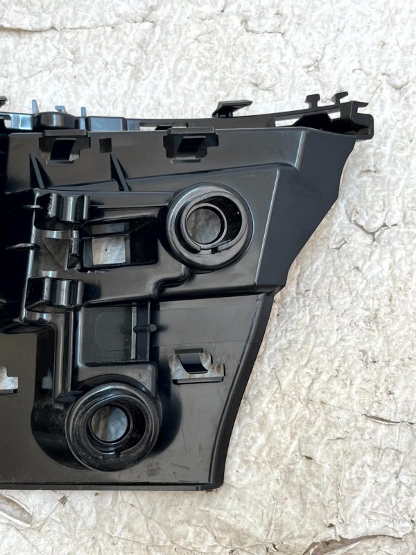 Mercedes GLA H247 Rear Bumper Left Support Bracket 2020 On A2478853300 Genuine 8 Mercedes GLA H247 Rear Bumper Left Support Bracket 2020 On A2478853300 Genuine 178502075709 9