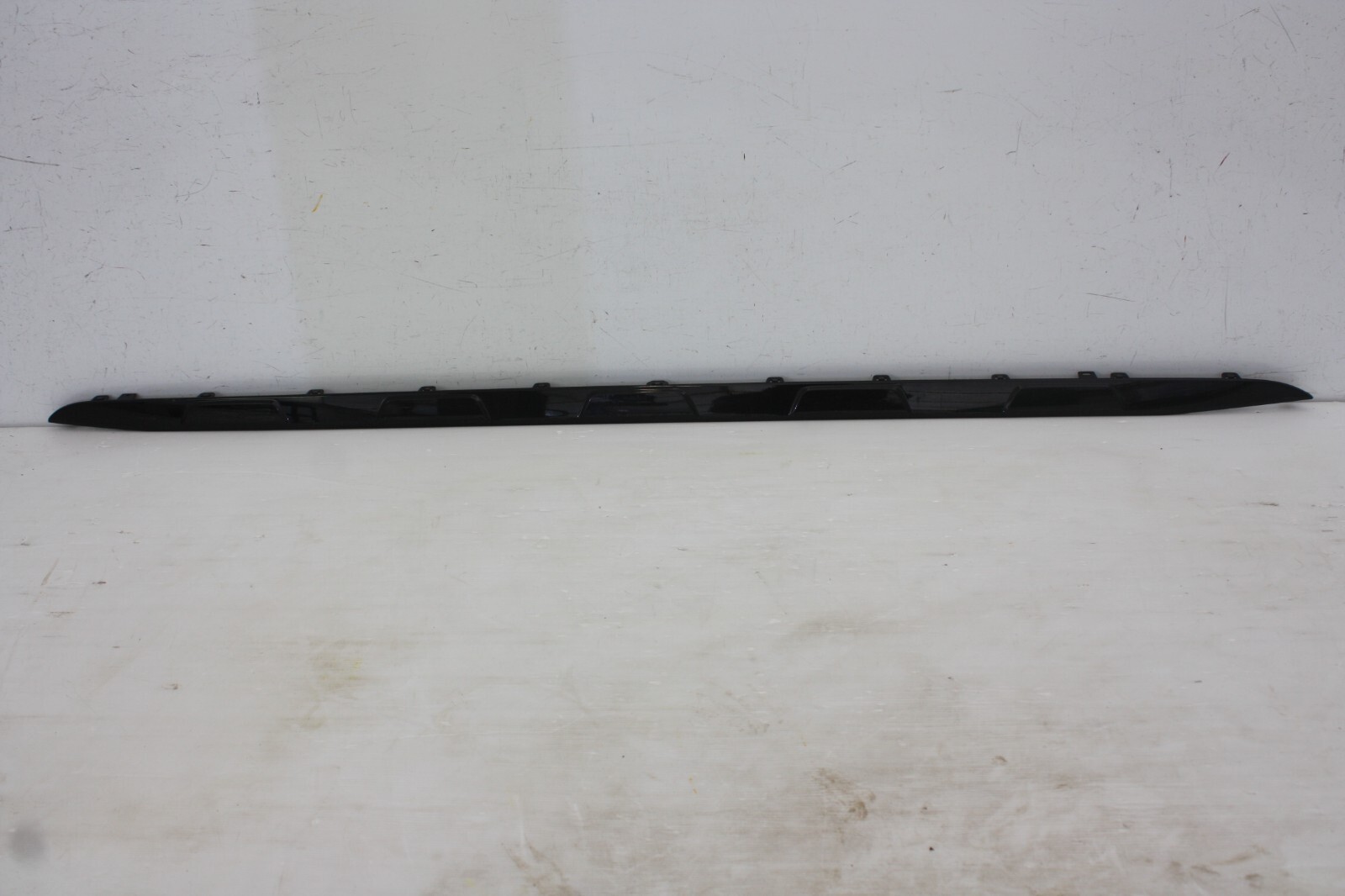 Mercedes GLA X156 AMG Left Side Skirt Trim 2014 TO 2017 A1566980581 Genuine