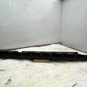 Mercedes GLC X253 Right Side Skirt Mount Bracket 2015 TO 2022 A2536900239 - Image 1