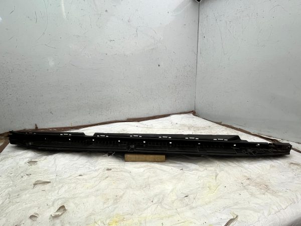 Mercedes-GLC-X253-Right-Side-Skirt-Mount-Bracket-2015-TO-2022-A2536900239-177609843249