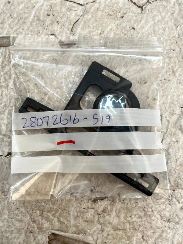 Mercedes GLC X254 AMG Front Left PDC Parking Sensor Bracket A2548883900 Genuine 178432051039 8
