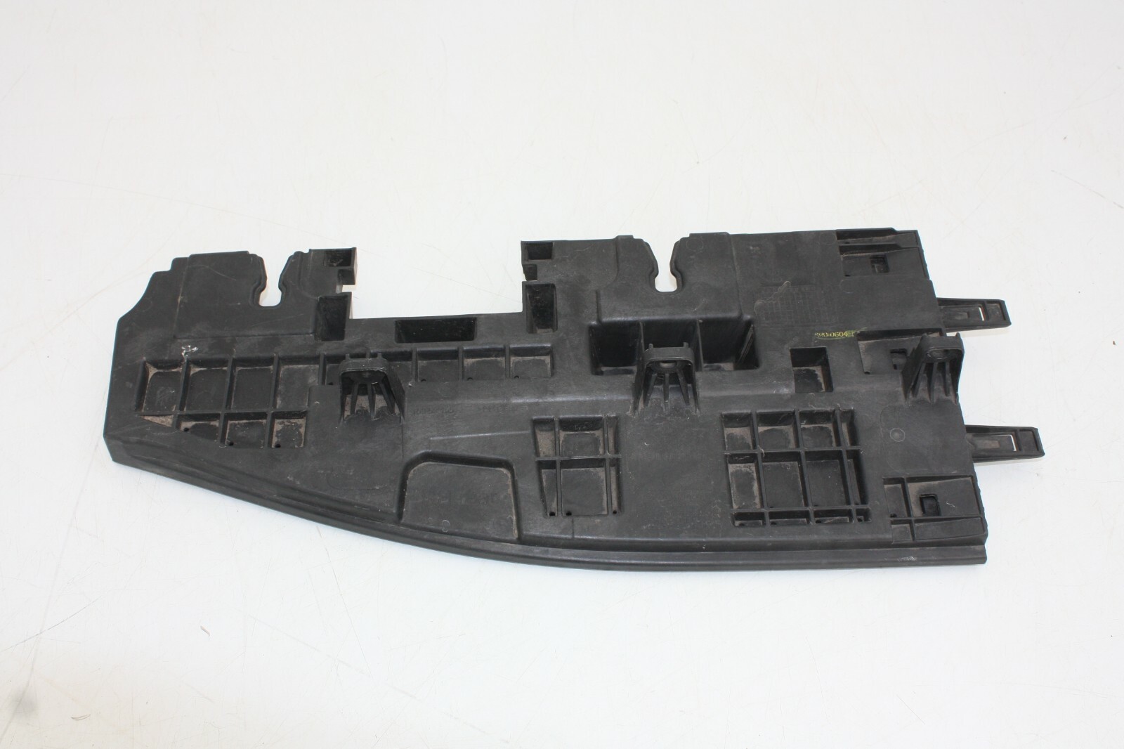 Mercedes GLE Class V167 Rear Right Under Tray 2019 TO 2023 A1676982001 Genuine