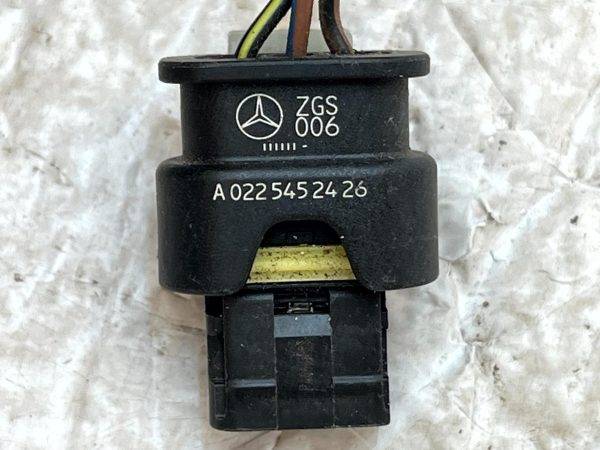 Mercedes GLE W166 PDC Parking Sensor Plug Connector 15 TO 19 A0225452426 Genuine 8 Mercedes GLE W166 PDC Parking Sensor Plug Connector 15 TO 19 A0225452426 Genuine 178432049379 9