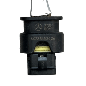 Mercedes GLE W166 PDC Parking Sensor Plug Connector 15 TO 19 A0225452426 Genuine 10 Mercedes GLE W166 PDC Parking Sensor Plug Connector 15 TO 19 A0225452426 Genuine - Image 2