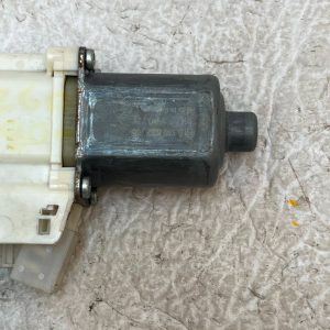 Mercedes M Class W166 Front Right Window Regulator Motor 2012-2015 A1669060301 - Image 5