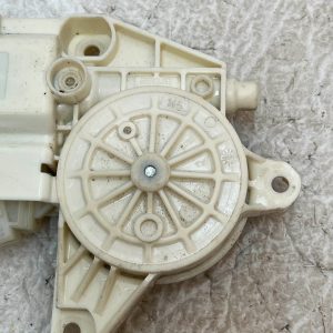 Mercedes M Class W166 Front Right Window Regulator Motor 2012-2015 A1669060301 - Image 9