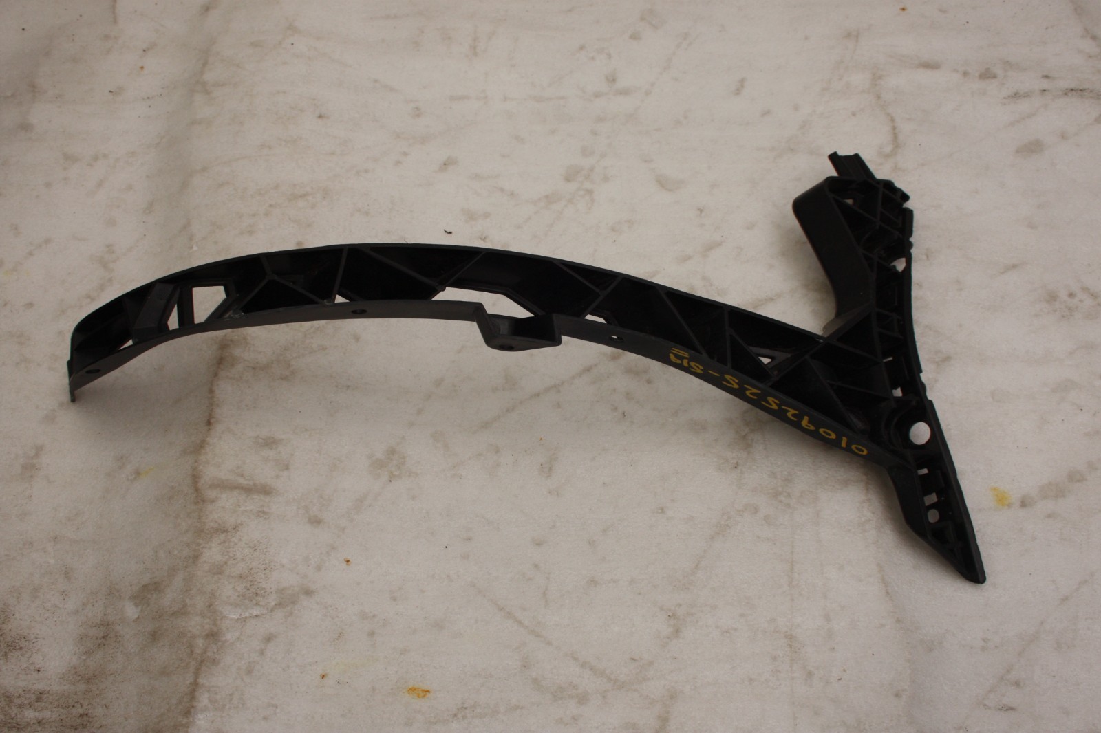 Mercedes SLC R172 Rear Bumper Right Bracket 2011-2016 A1728800530 Genuine