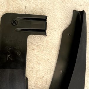 Mercedes Sprinter W906 Front Right Mud Flap Guard 2006-2017 A9068820104 Genuine - Image 3