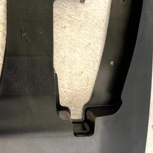 Mercedes Sprinter W906 Front Right Mud Flap Guard 2006-2017 A9068820104 Genuine - Image 4