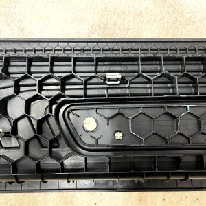 Mercedes V Class Rear Right Door Entrance Step Trim 15 TO 20 A4476802606 Genuine - Image 11