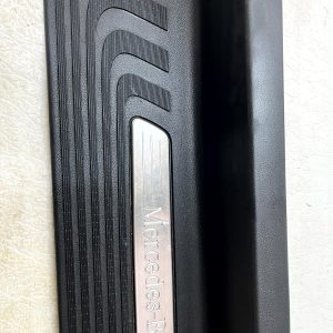 Mercedes V Class Rear Right Door Entrance Step Trim 15 TO 20 A4476802606 Genuine - Image 4