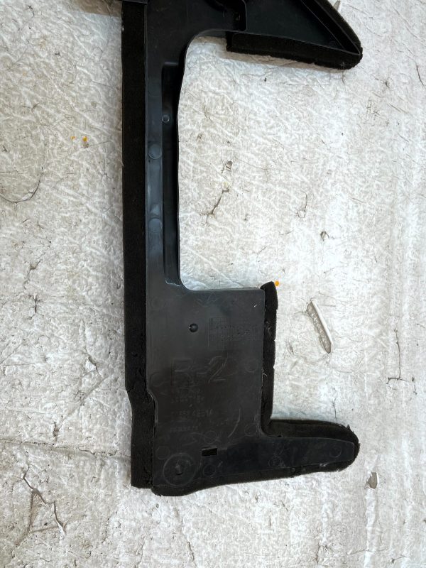 Nissan Qashqai J11 Right Radiator Air Duct Channel 2013-2021 215584EB1A Genuine 9 Nissan Qashqai J11 Right Radiator Air Duct Channel 2013 2021 215584EB1A Genuine 178316593859 10