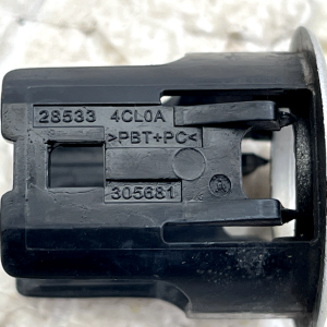 Nissan X-Trail T32 Front Parking Sensor Holder Bracket 285334CL0A Genuine - Image 8