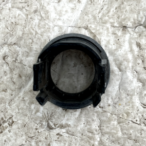 Nissan X-Trail T32 Left Side Parking Sensor Bracket 285334CC5C Genuine - Image 4