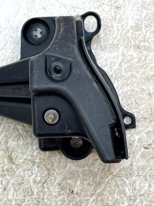 Peugeot 3008 MK1 Rear Bumper Left Mount Bracket 2009 TO 2014 9683342880 Genuine 3 Peugeot 3008 MK1 Rear Bumper Left Mount Bracket 2009 TO 2014 9683342880 Genuine 178560614289 4