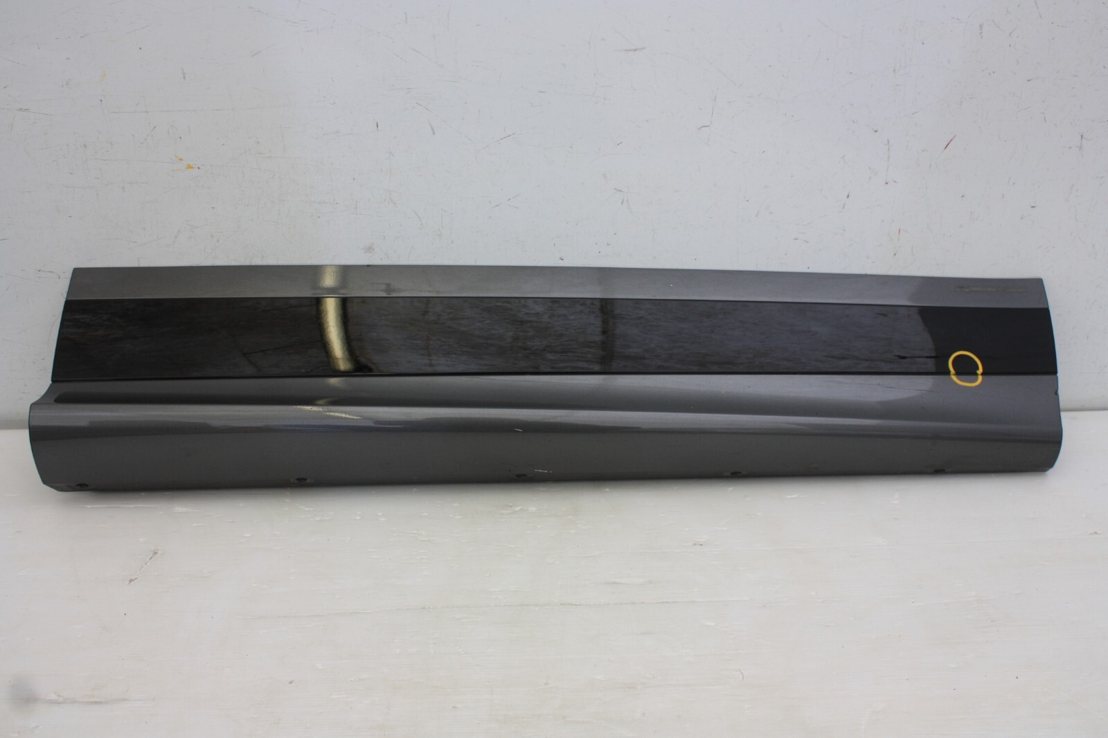 Range Rover Evoque L551 Front Right Door Moulding 2019 ON K8D2-21064-C Genuine