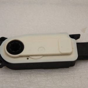 Range Rover Evoque L551 Intake Actuator Motor 5877R1007 Genuine - Image 1