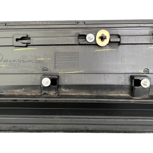 Range Rover Evoque R Dynamic Front Right Lower Door Moulding 19 ON K8D2-21064-C - Image 11