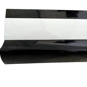 Range Rover Evoque R Dynamic Front Right Lower Door Moulding 19 ON K8D2-21064-C - Image 3