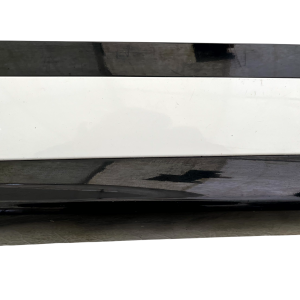 Range Rover Evoque R Dynamic Front Right Lower Door Moulding 19 ON K8D2-21064-C - Image 4