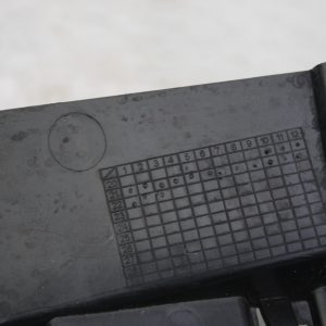 Range Rover Evoque Rear Bumper Right Bracket 2019 ON M8D2-17B930-A *DAMAGED* - Image 10