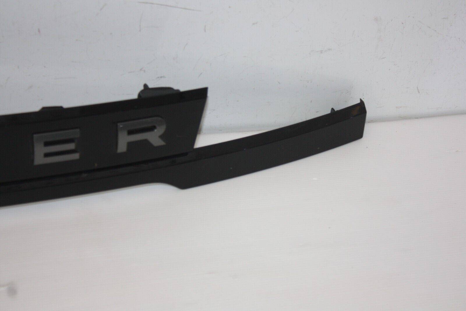 Range-Rover-Evoque-Tailgate-Trunk-Moulding-2019-ON-K8D2-402A30-A-Genuine-175491072709-5