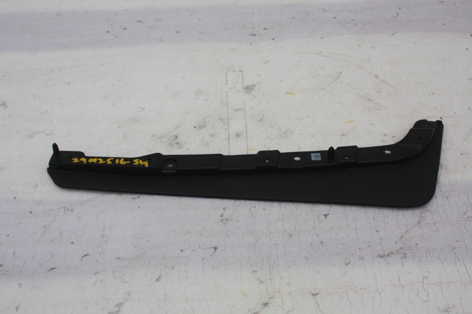 Range Rover Sport L461 Front Bumper Left Trim 2022 ON N9X2-17F018-BB Genuine