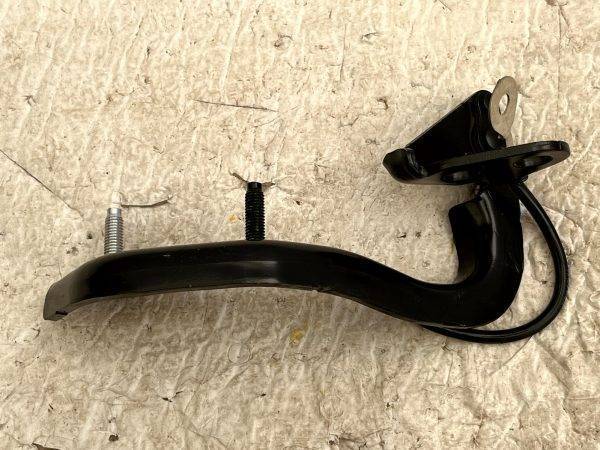 Range Rover Velar L560 Rear Left Tailgate Hinge 2017-2023 J8A2-42901-AC Genuine 9 Range Rover Velar L560 Rear Left Tailgate Hinge 2017 2023 J8A2 42901 AC Genuine 178556541239 10