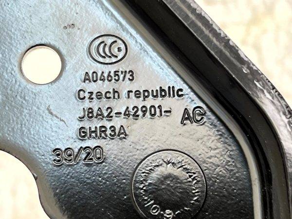 Range Rover Velar L560 Rear Left Tailgate Hinge 2017-2023 J8A2-42901-AC Genuine 14 Range Rover Velar L560 Rear Left Tailgate Hinge 2017 2023 J8A2 42901 AC Genuine 178556541239 15