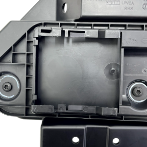 Range Rover Velar L560 Rear Right Blind Spot Sensor Bracket M8A2-14D189-A - Image 4