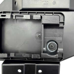 Range Rover Velar L560 Rear Right Blind Spot Sensor Bracket M8A2-14D189-A - Image 5