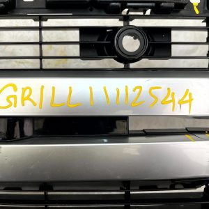 Range Rover Vogue L460 Front Bumper Lower Grill 2022 ON M8E2-17F791-A *DAMAGED* - Image 11