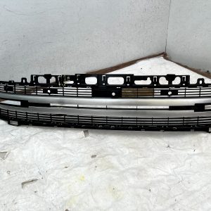 Range Rover Vogue L460 Front Bumper Lower Grill 2022 ON M8E2-17F791-A *DAMAGED* - Image 3