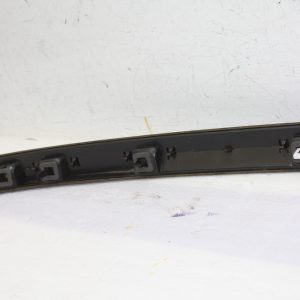 Range Rover Vogue L460 Rear Tailgate Moulding 2022 ON M8E2-404C42 Genuine - Image 11