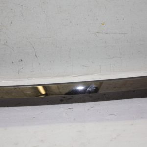 Range Rover Vogue L460 Rear Tailgate Moulding 2022 ON M8E2-404C42 Genuine - Image 5