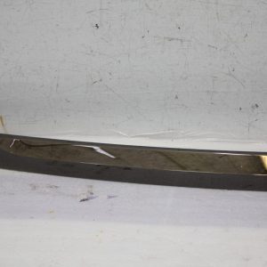 Range Rover Vogue L460 Rear Tailgate Moulding 2022 ON M8E2-404C42 Genuine - Image 6