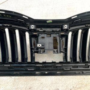 Skoda Octavia Front Bumper Upper Radiator Grille 2020 TO 2024 5E3853653 Genuine - Image 11