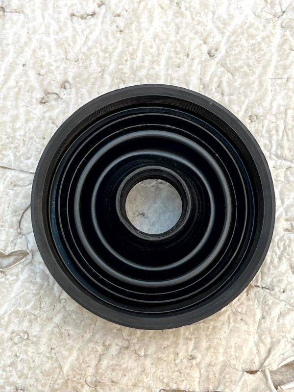 Toyota Avensis Front Headlight Dust Rubber Cover Cap 99226-80008 Genuine 3 Toyota Avensis Front Headlight Dust Rubber Cover Cap 99226 80008 Genuine 178509934499 4