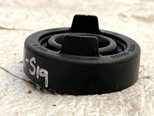 Toyota Avensis Front Headlight Dust Rubber Cover Cap 99226-80008 Genuine 7 Toyota Avensis Front Headlight Dust Rubber Cover Cap 99226 80008 Genuine 178509934499 8