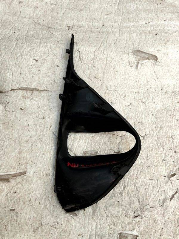Toyota Prius PHV Front Bumper Left Fog Light Surround 16 22 81482 47130 Genuine 178440002509 6